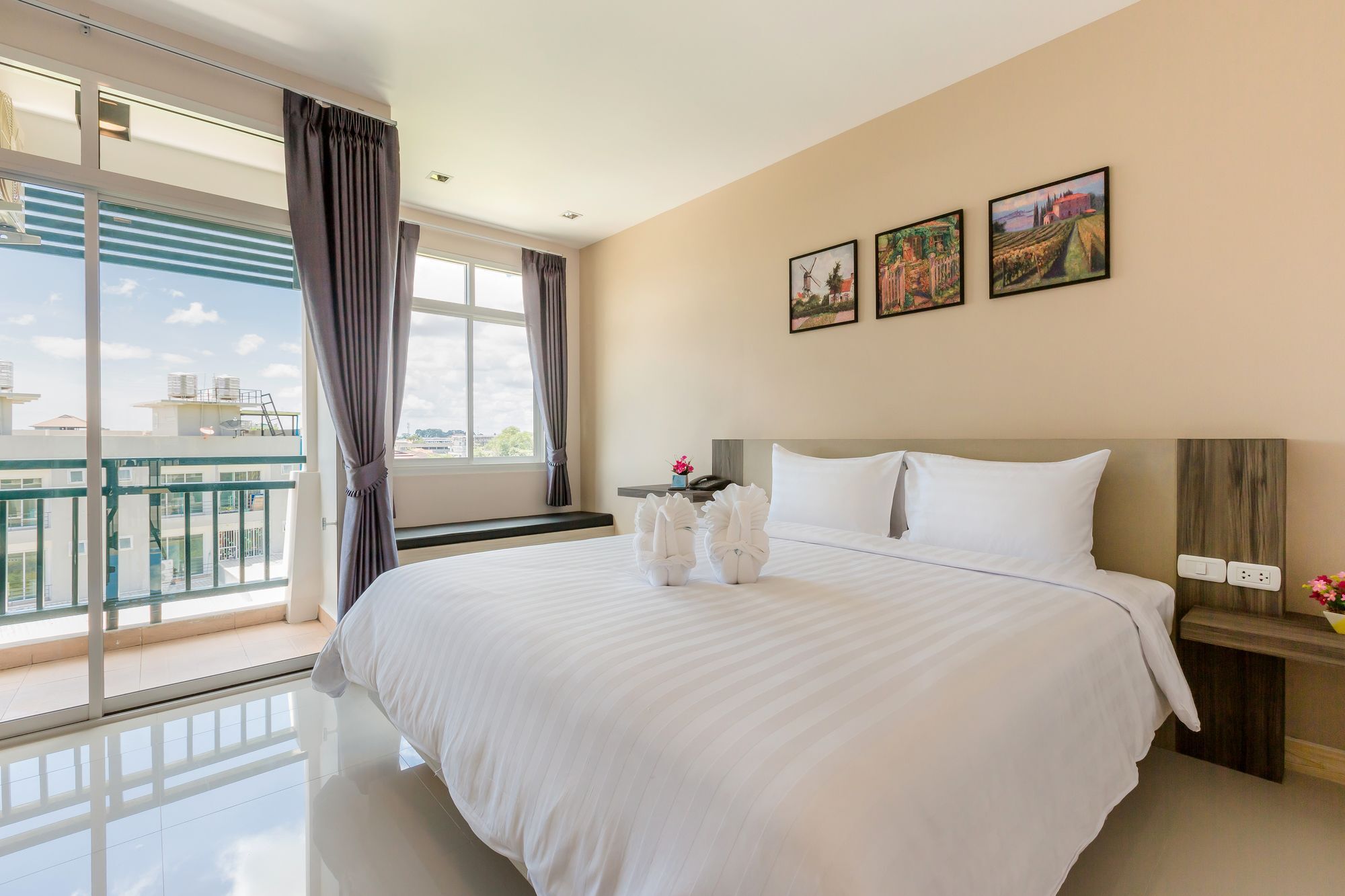 Evergreen Suite Hotel Surat Thani Extérieur photo