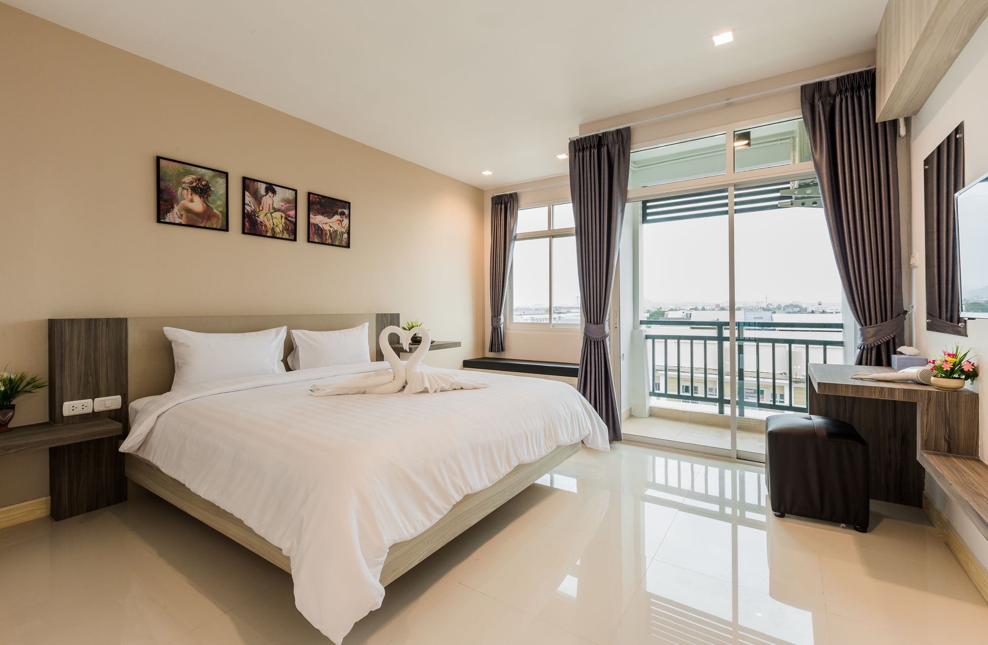 Evergreen Suite Hotel Surat Thani Extérieur photo