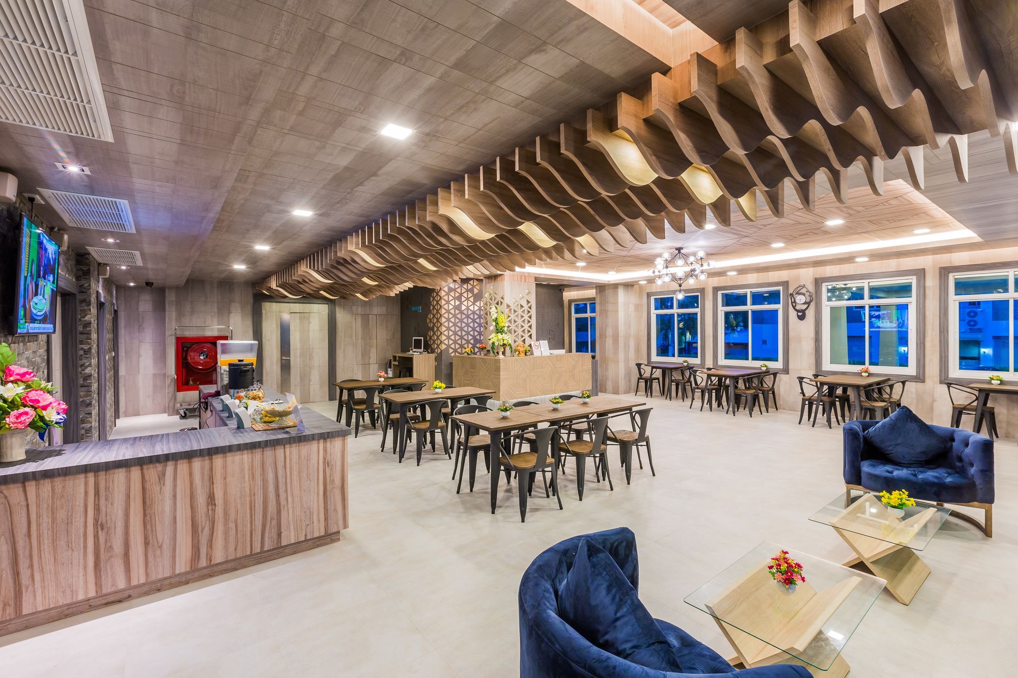Evergreen Suite Hotel Surat Thani Extérieur photo